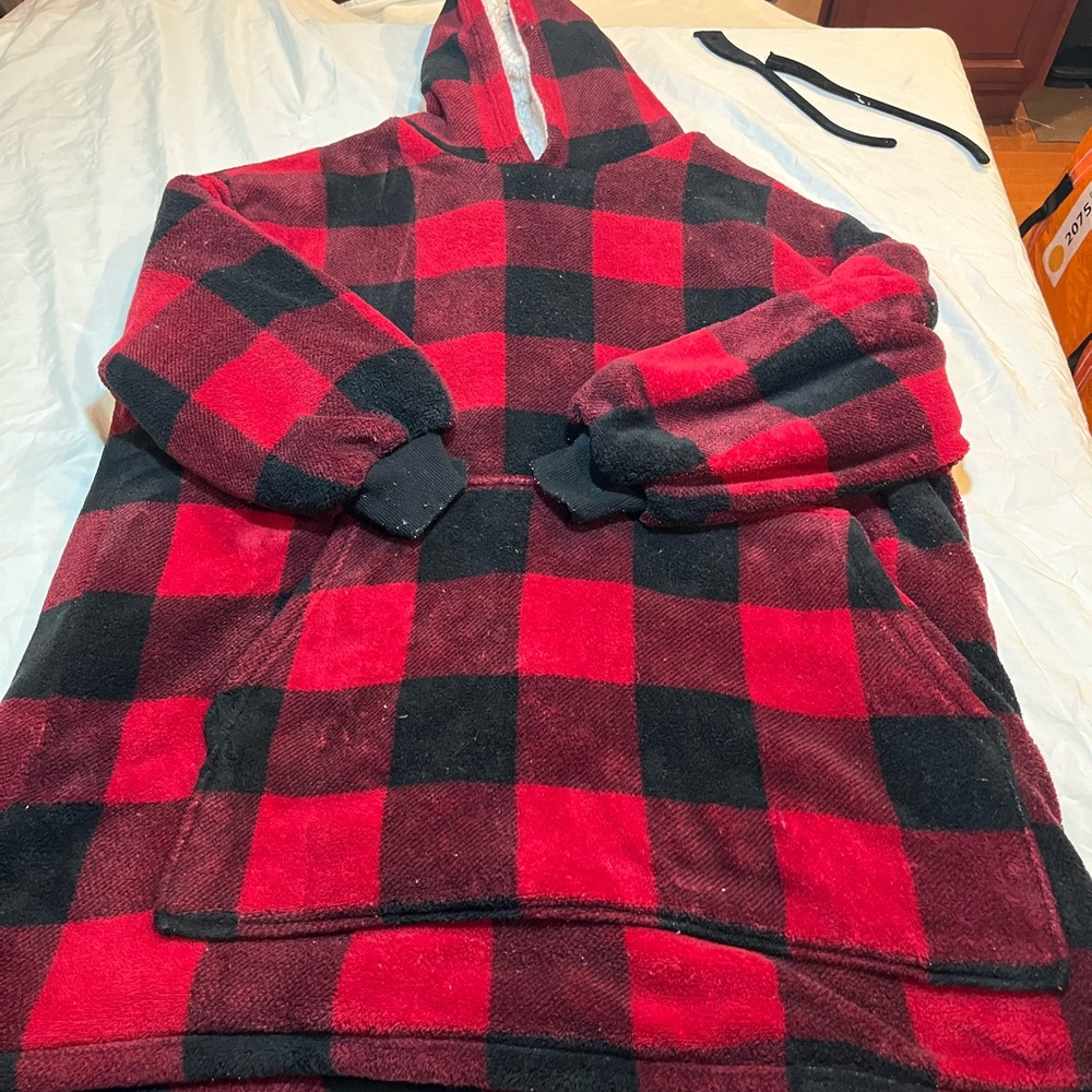 Red and Black Plaid Hoodie Sherpa oversized small